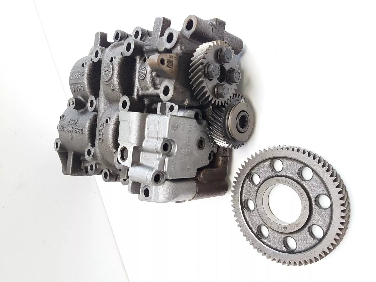 Audi A4 2.0 tdi Conversion upgrated oil pump from 2005 chain to the gear driven system best option