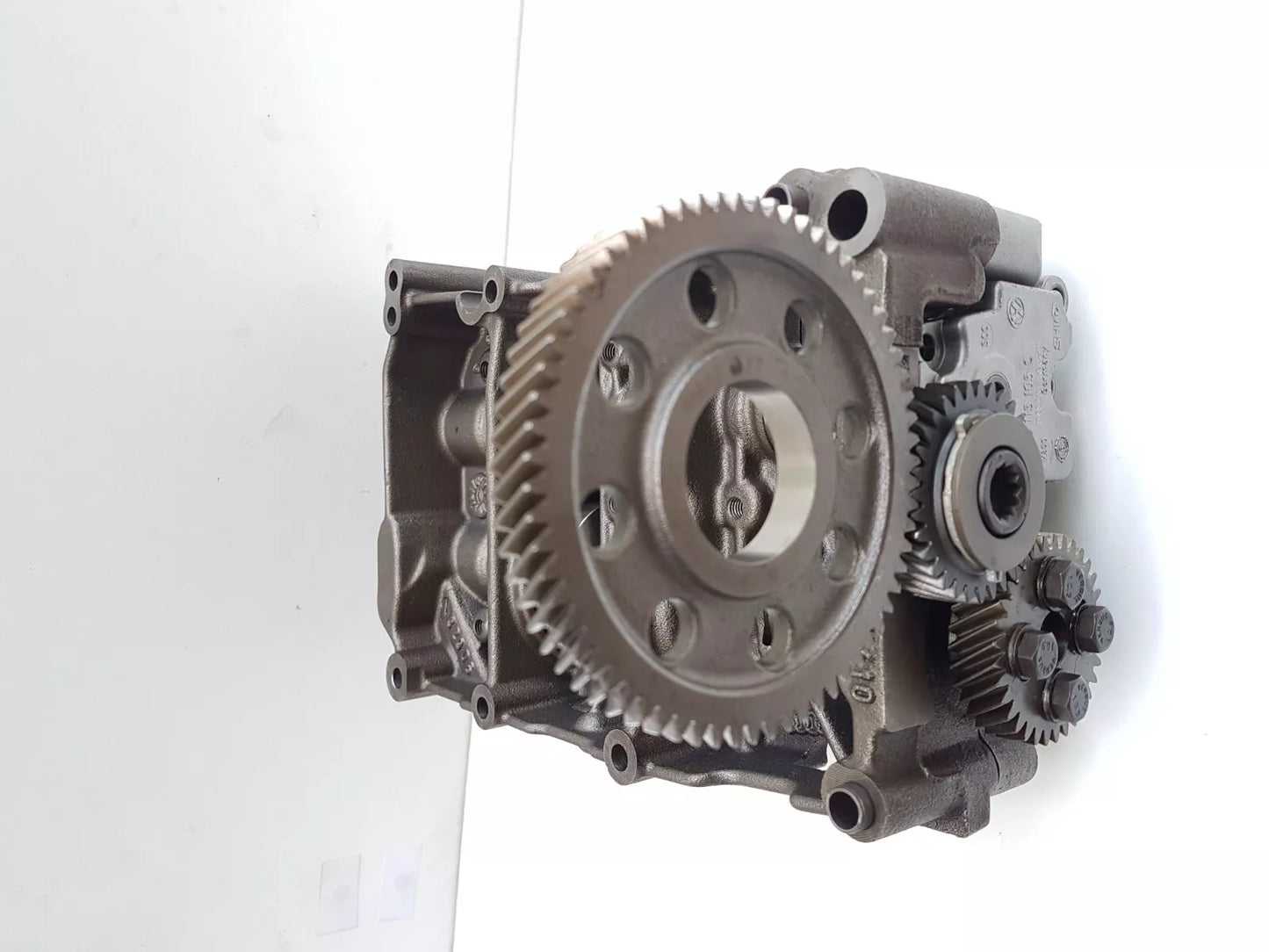 Audi A4 2.0 tdi Conversion upgrated oil pump from 2005 chain to the gear driven system best option