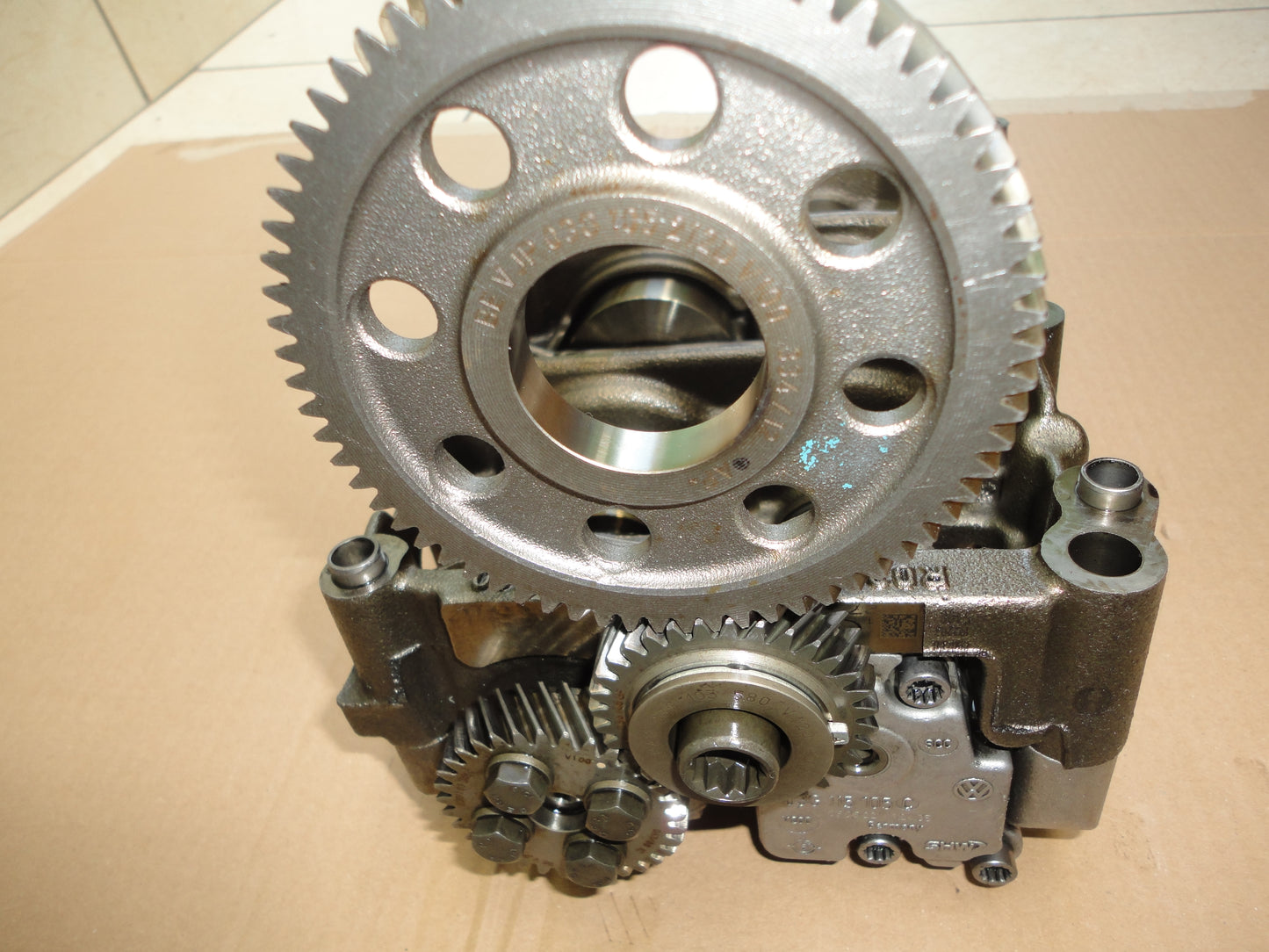 Audi A4 2.0 tdi Conversion upgrated oil pump from 2005 chain to the gear driven system best option