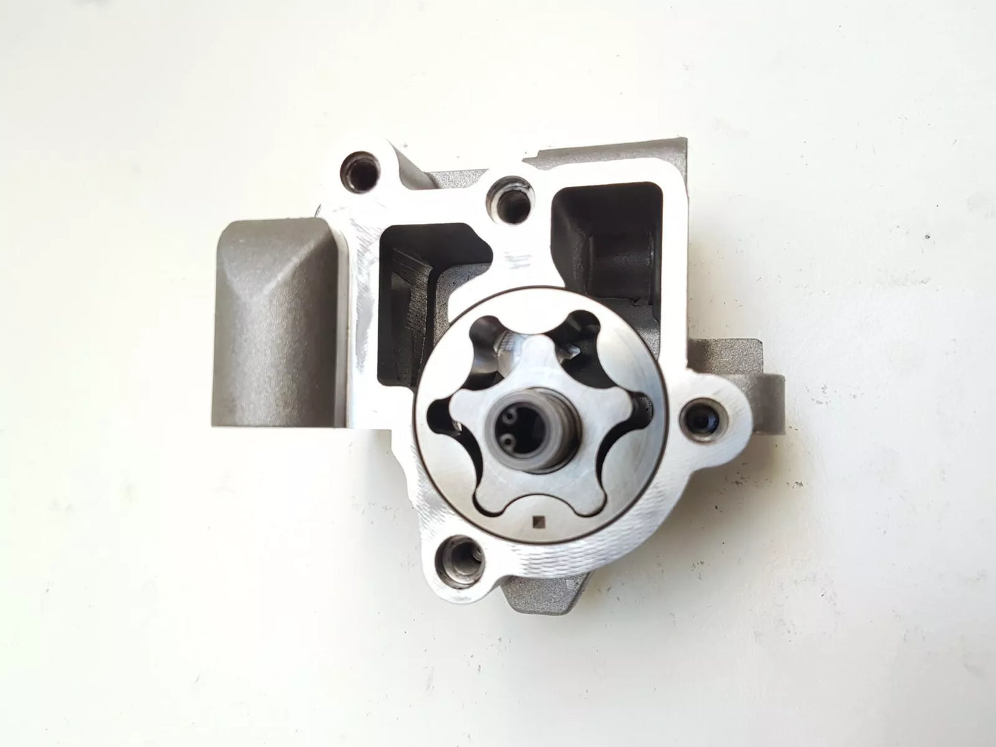 Audi A3 A4 A5 A6 Q3 Q5 TT UPGRADED OIL PUMP & BALANCE SHAFT 2.0 TDI 03G103537B