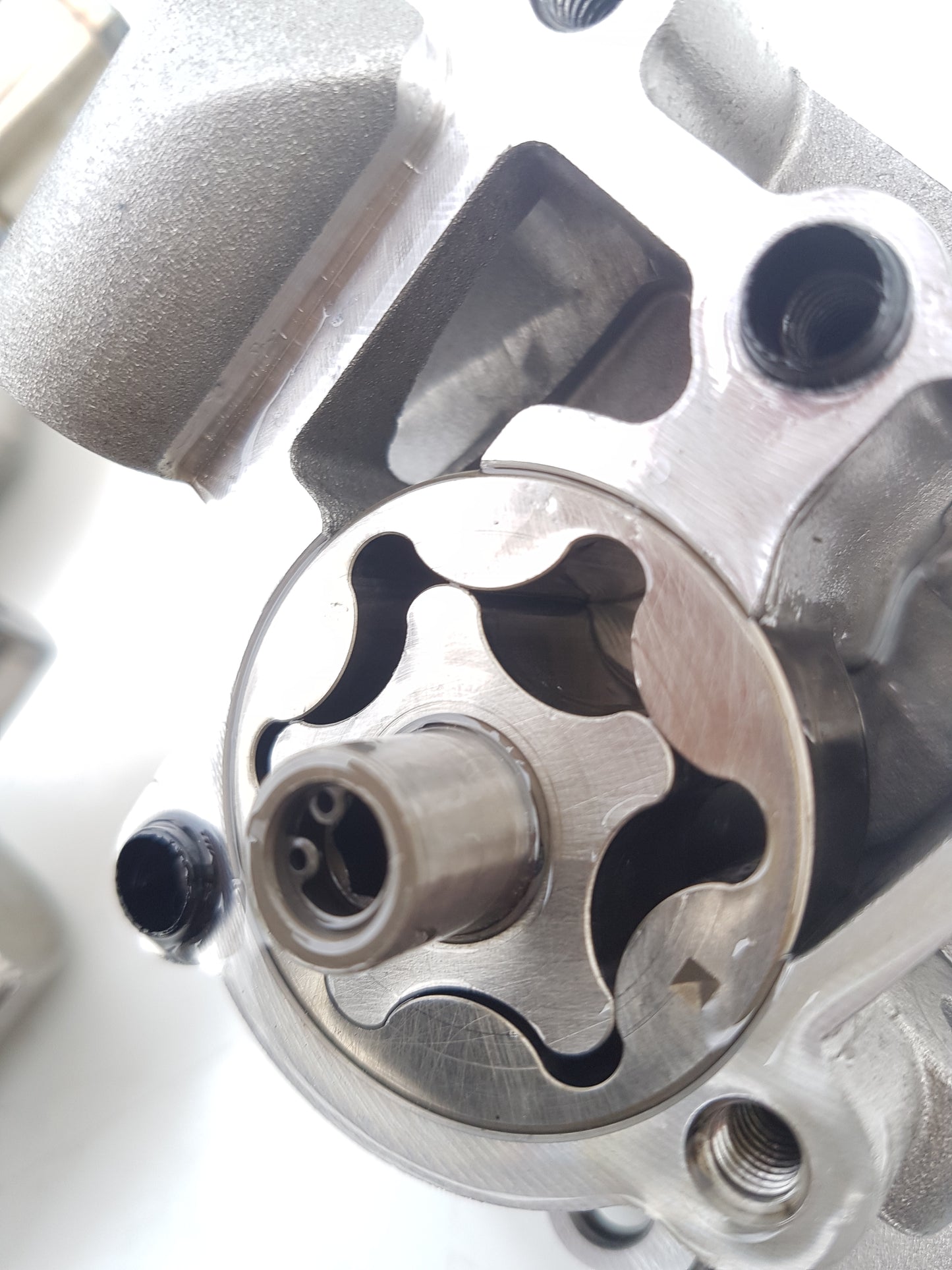 recondition oil pump 03G103537b 03G115105C with 3 years warranty and 8mm upgrated stronger key