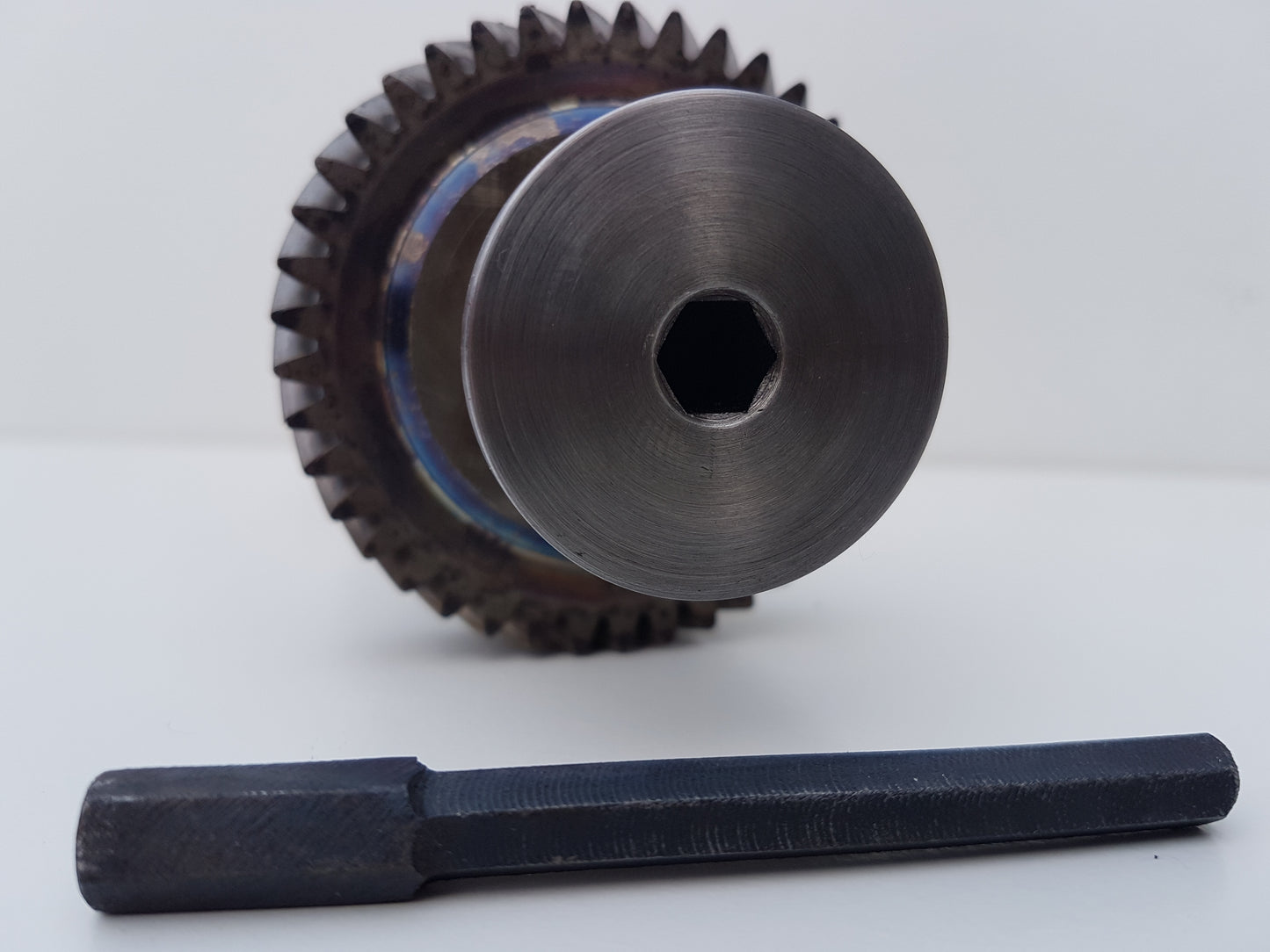 VW AUDI 2.0 TDI Oil pump Drive Balance Shaft Gear Driven 2006-2009