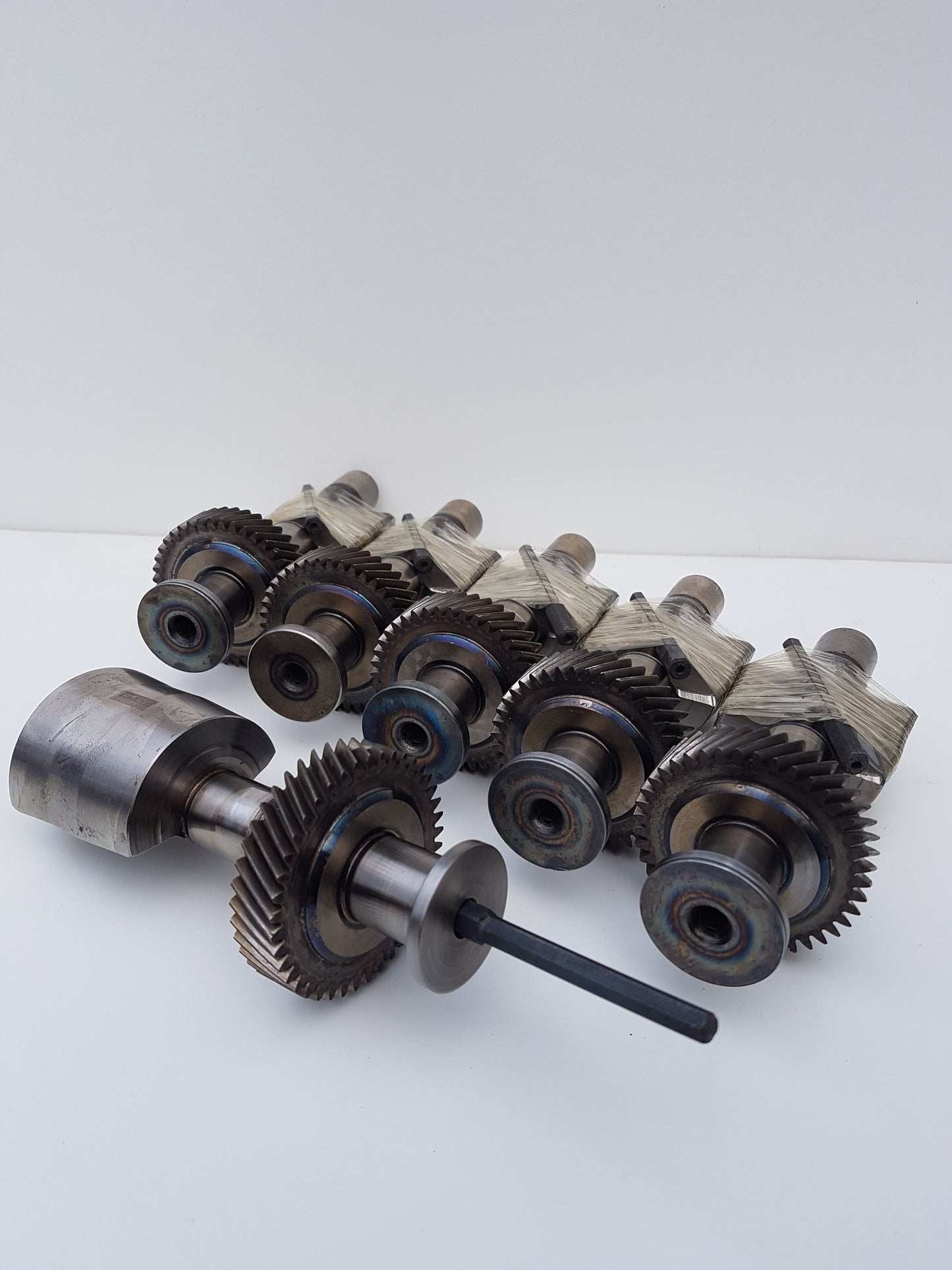 VW AUDI 2.0 TDI Oil pump Drive Balance Shaft Gear Driven 2006-2009