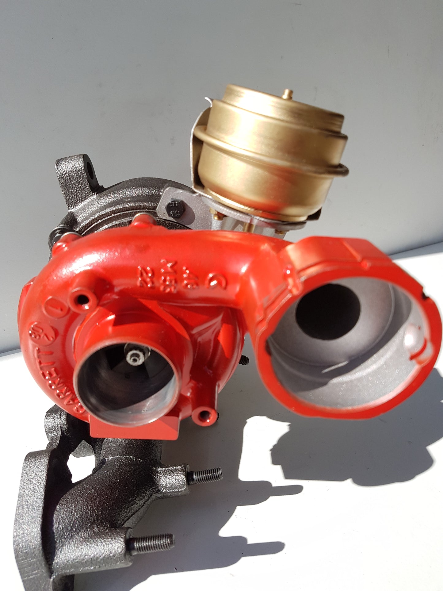 Genue GARRETT HYBRID TURBOCHARGER AUDI SEAT SKODA VW 2.0 TDI BKD AZV PD140-170