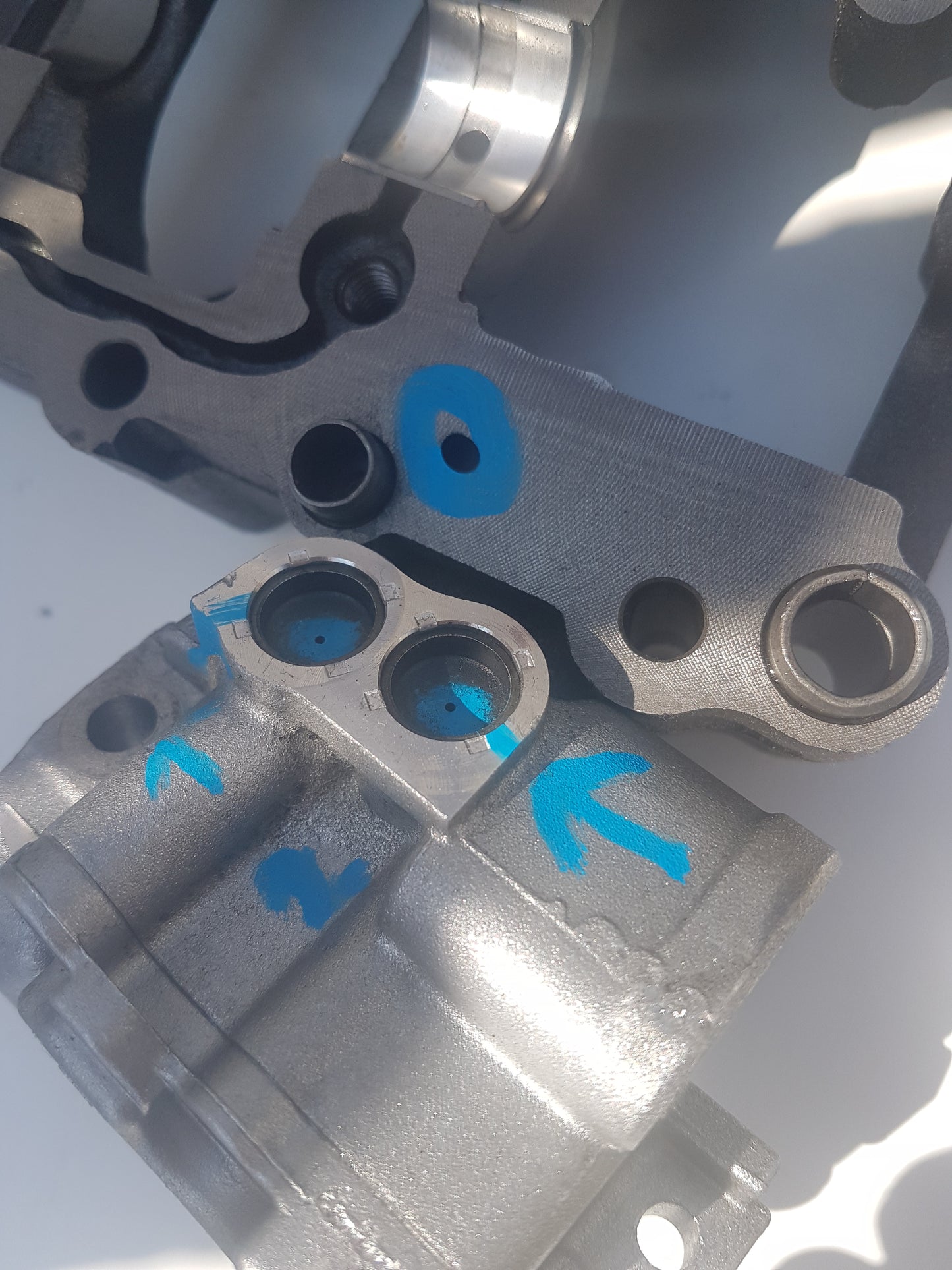 oil pump 03L103157 03L115105D 03L115105H pump with 3 years warranty 350£ 2x canals