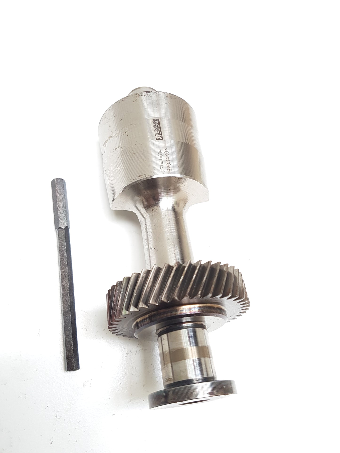 oil pump 03L103157 03L115105D 03L115105H pump with 3 years warranty 350£ 2x canals
