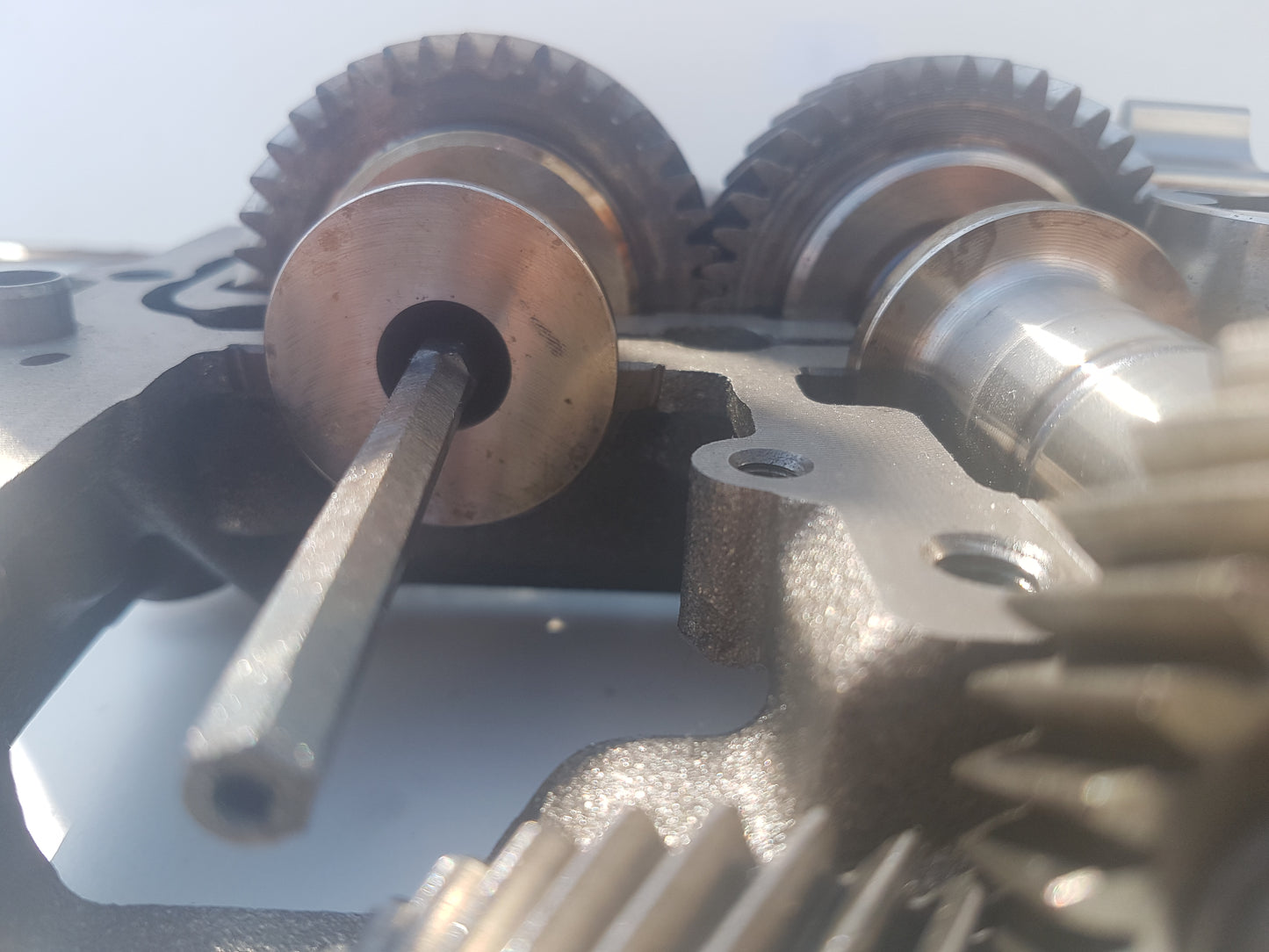 oil pump 03L103157 03L115105D 03L115105H pump with 3 years warranty 350£ 2x canals