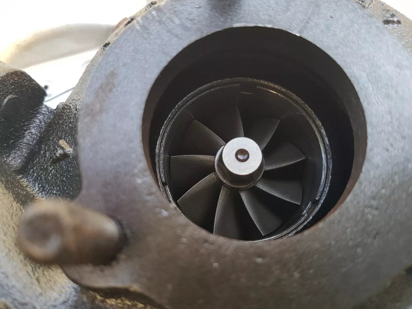 Genue originalTurbocharger 05-08 Audi A4 2.0TDI B7 BRD 170HP 125KW 53039880109