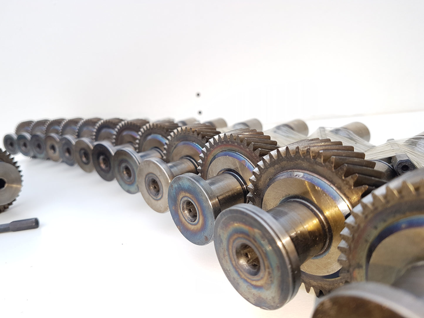 VW AUDI 2.0 TDI Oil pump Drive Balance Shaft Gear Driven 2006-2009