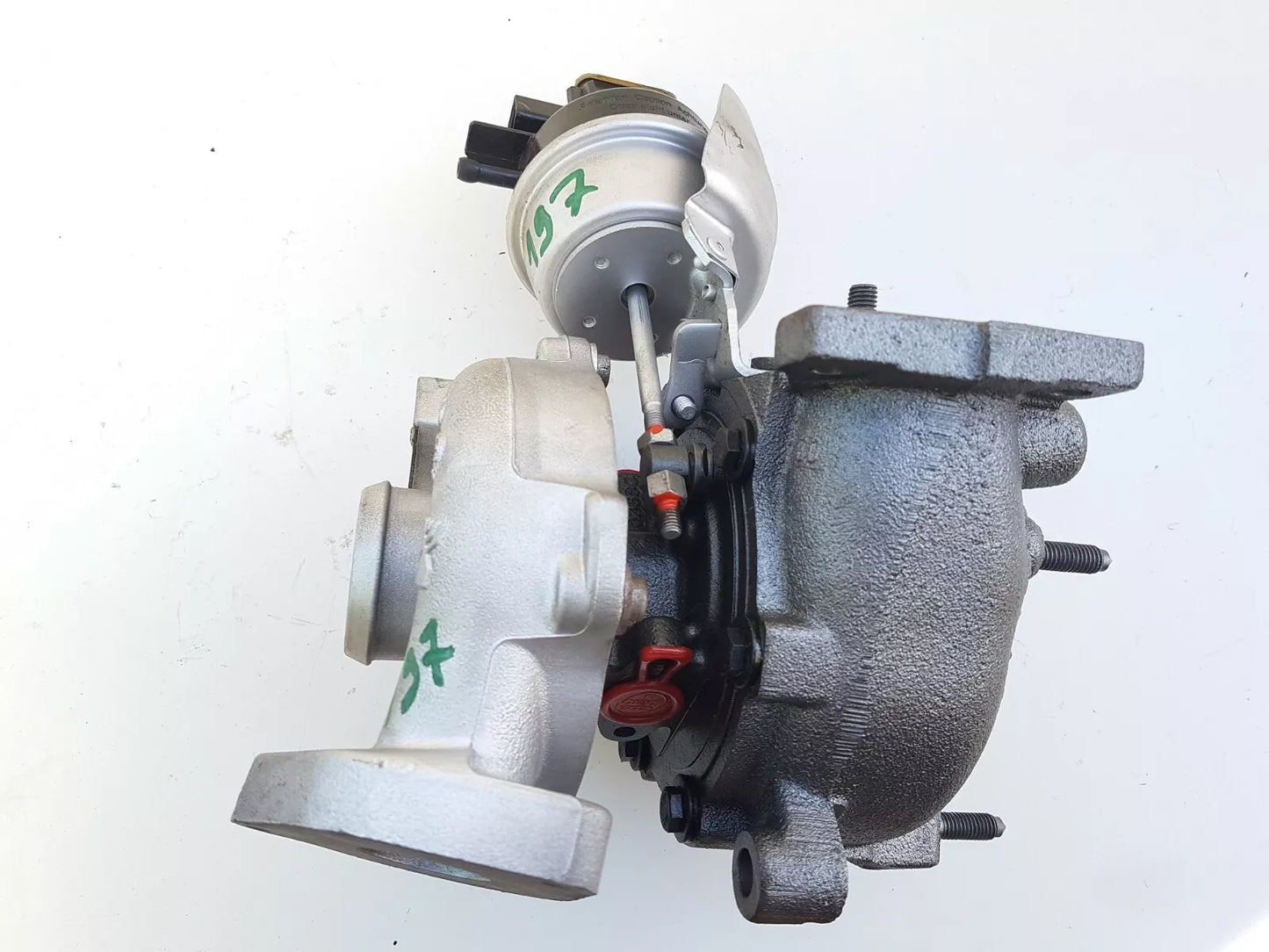 Audi 2.0TDI 143HP-105KW 53039700140 / 190 Turbocharger 03L145702h CAG Genue