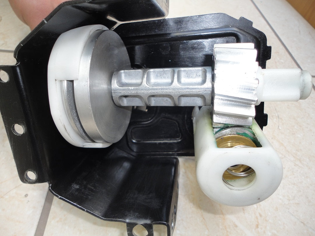 Recondition stronger than original spare wheel carrier with aluminium gear and aluminium reel