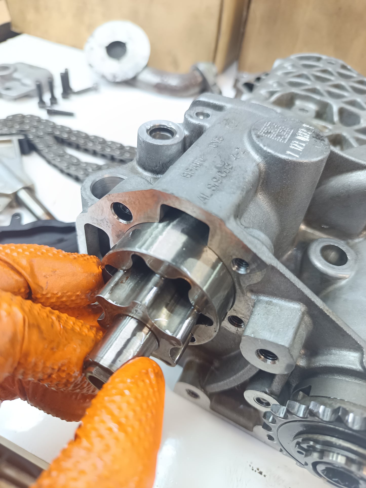TFSI oil pump 06D103295, 06D103295P, 06D103295S OE/OEM: 06B103535G, 06D103295F, 06D103295K, 06D103295T