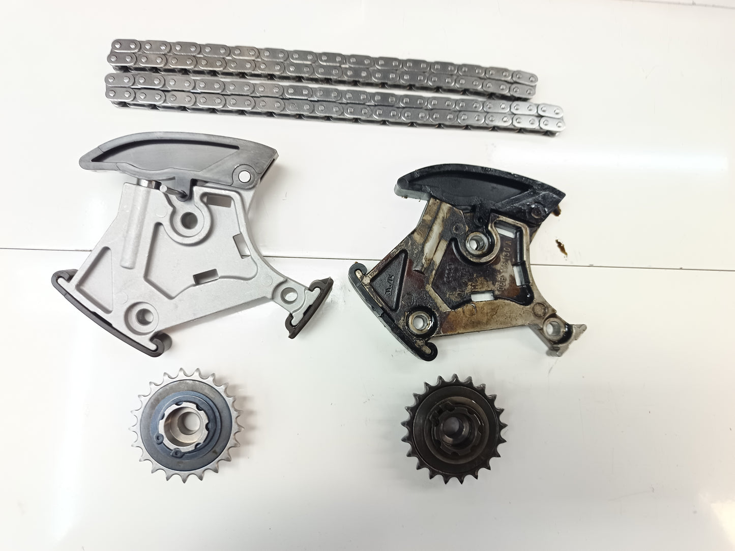 Audi A3 S3 2.0T FSI / 2.0 FSI thsi  Oil Pump Balance Shaft repair Kit VAG: 06B115130,VAG: 06B115130A,VAG: 06B115130C,VAG: 06F115230, VAG: 06F115230KIT2,VAG: 6B115130,VAG: 6B115130A,VAG: 6B115130C, VAG: 6F115230,VW: 06F115230KIT2